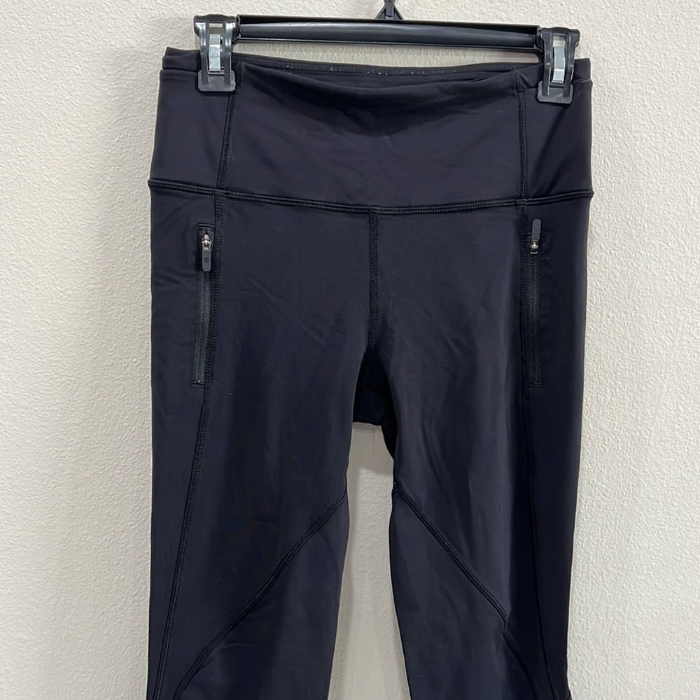 Lululemon Black Leggings With Multiple Pockets